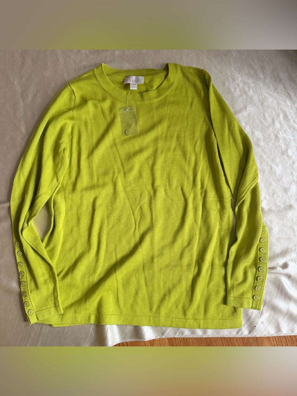 Belle by Kim Gravel Cute As A Button Cuff Sweater small a628910 nwot